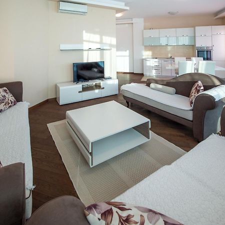 Becici -Lux Apartman 外观 照片