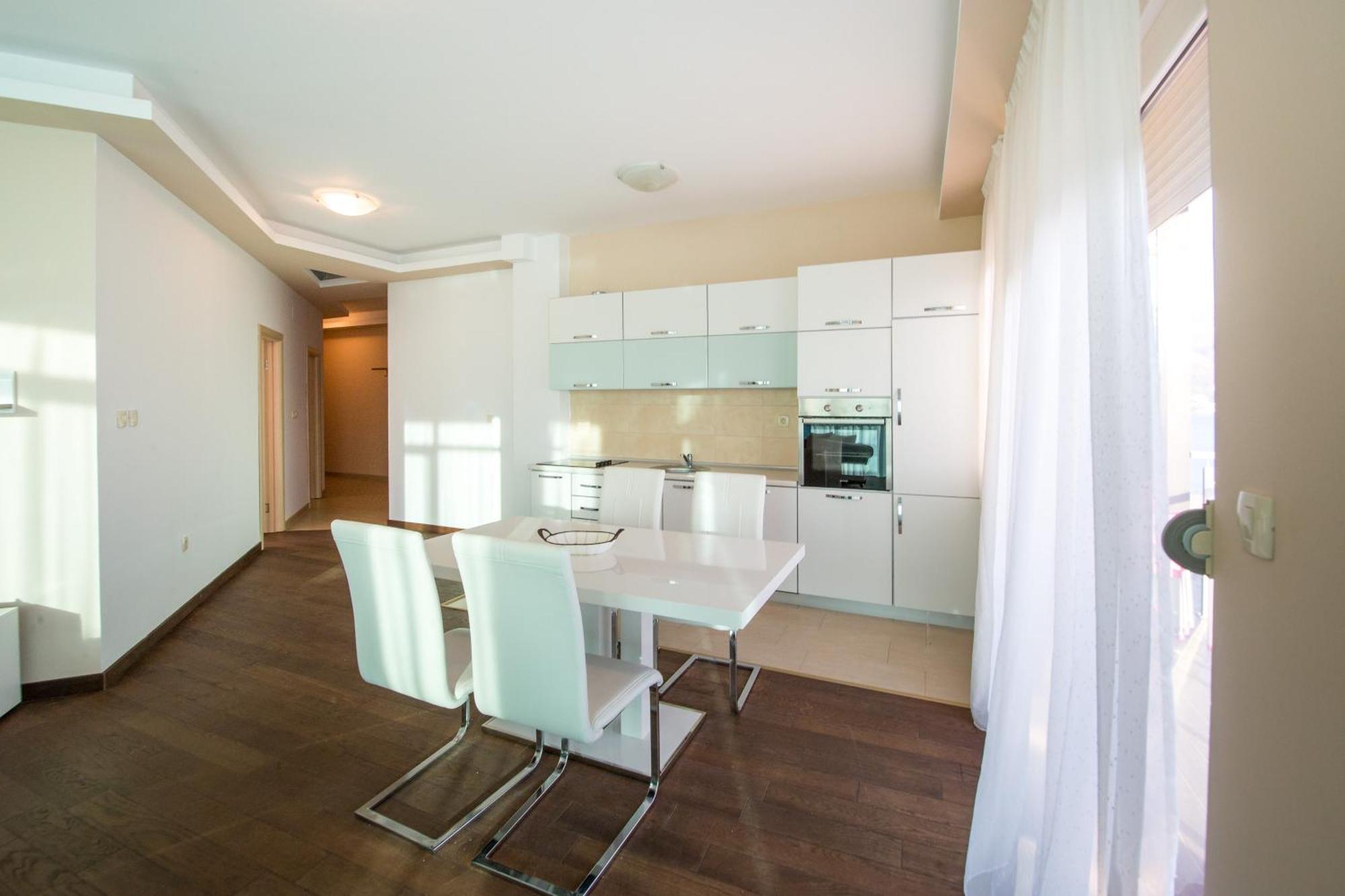 Becici -Lux Apartman 外观 照片
